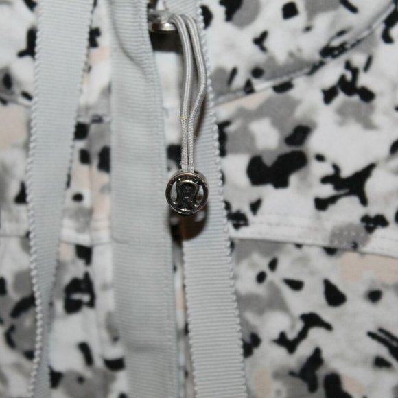 Lululemon After Asana Hoodie Not So Petite HW8622 - Picture 2 of 8